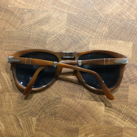 Authentic Persol Men's Folding Designer Sunglasses - 714 Style - Polarized - Picture 5 of 8